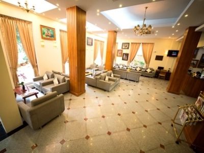Reno 3* Yangon