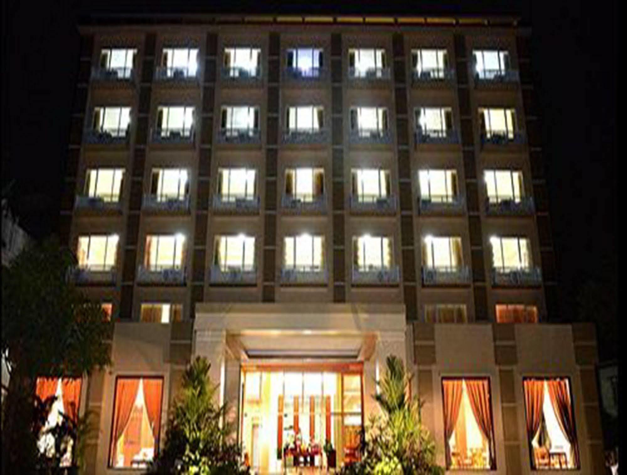 Mini-hôtel Reno